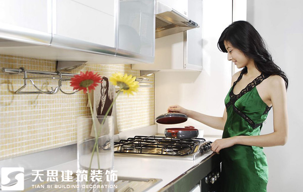 <a href=http://www.dafuhao6.com/anli/ target=_blank class=infotextkey>合肥工裝</a>公司